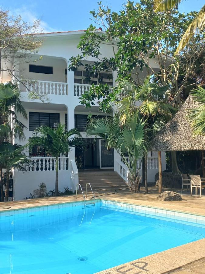 Maasai Villas Mombasa Eksteriør billede