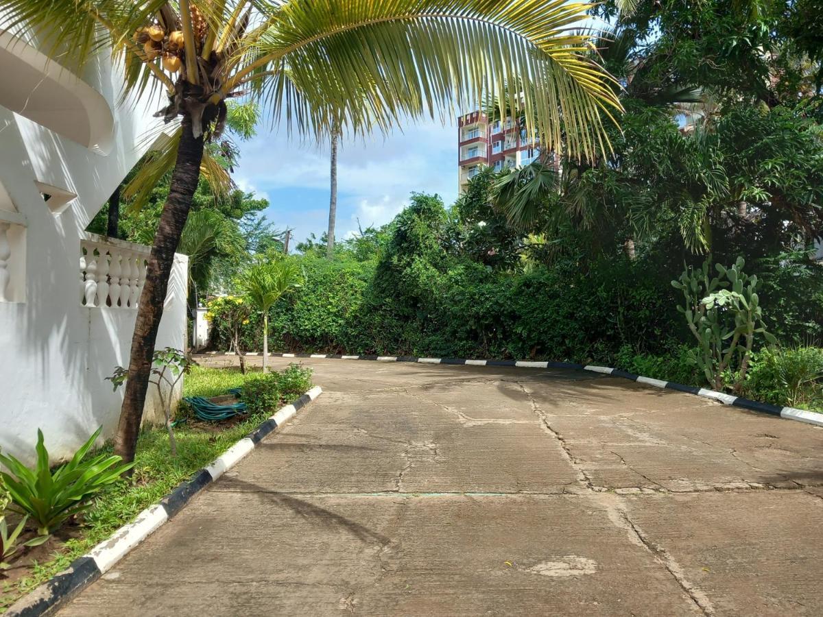 Maasai Villas Mombasa Eksteriør billede
